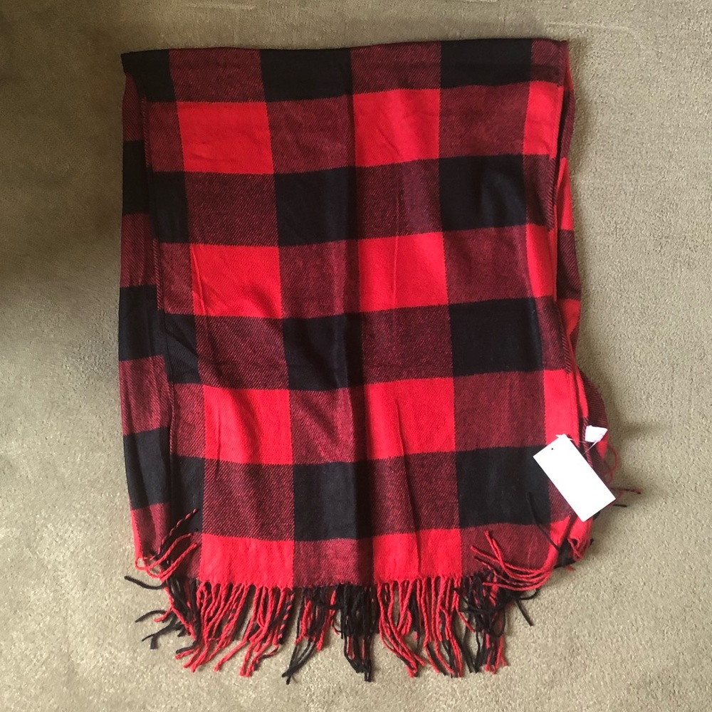 Buffalo print shawl